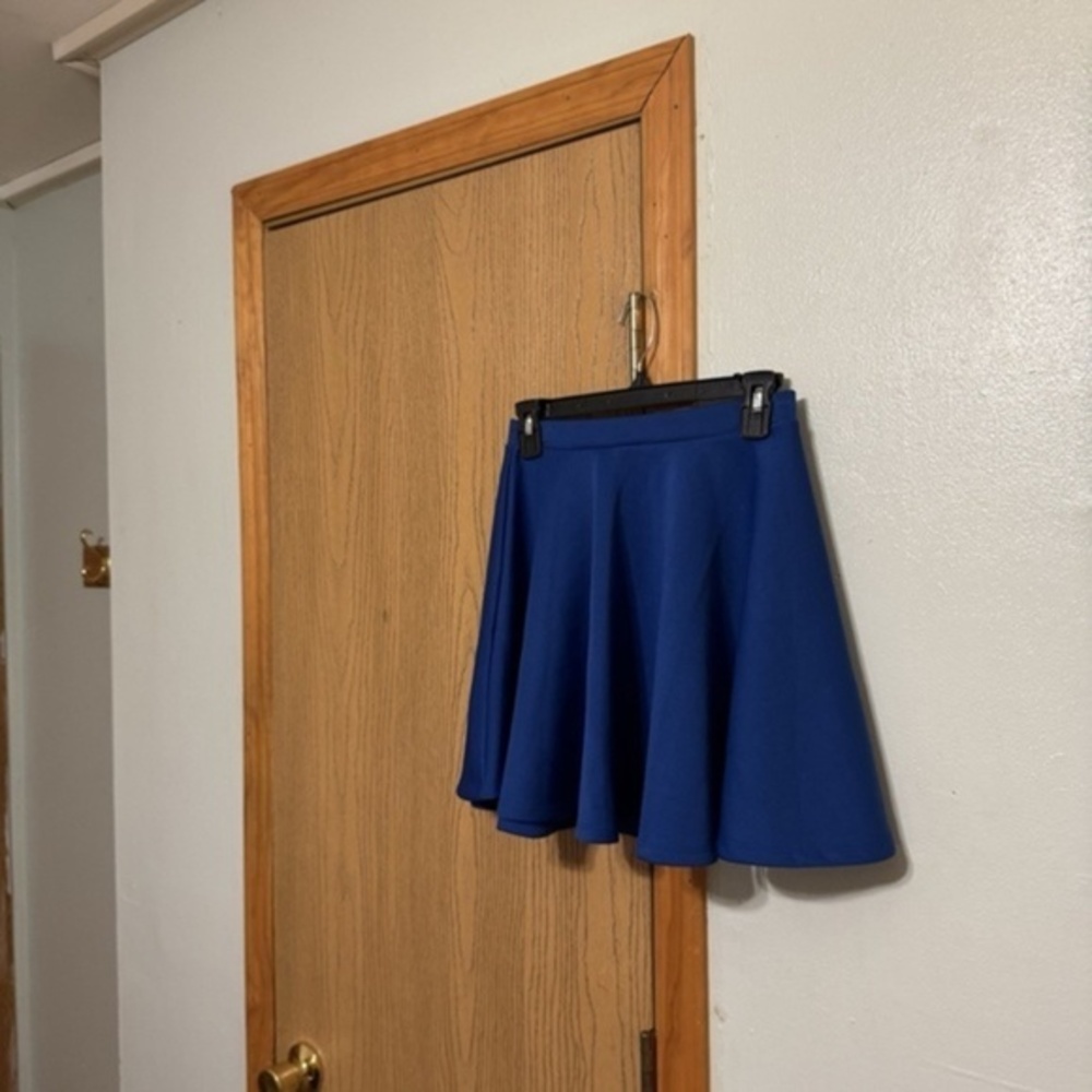 Made by Johnny NWT Medium Solid Blue Pull-On A-Line Mini Skirt